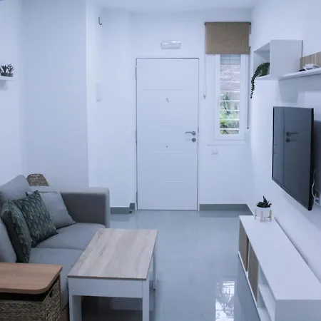 Del Mundo Mpc-2 Apartment